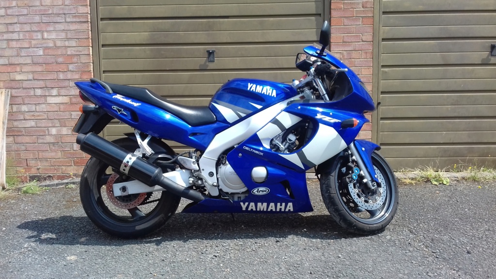 2003 Yamaha Thundercat (Blue and White) 42310