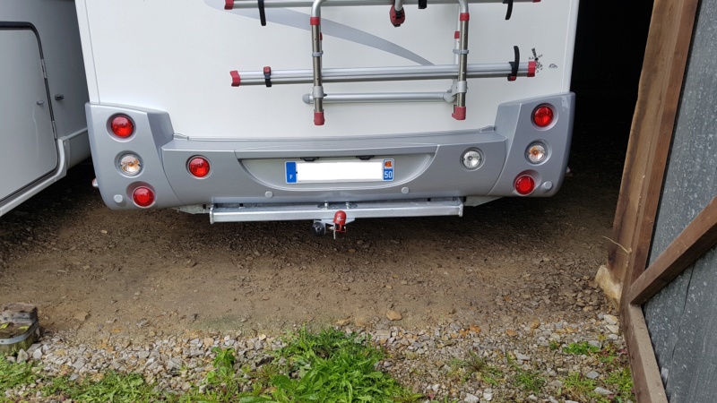 Projet de camping-car - moto embarquée - Page 3 Attela11