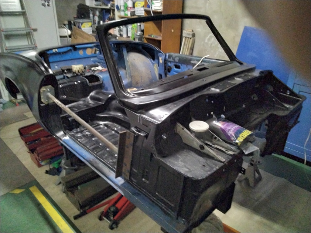 Je commence un gros dossier. restauration Spitfire - Page 2 Img_2019