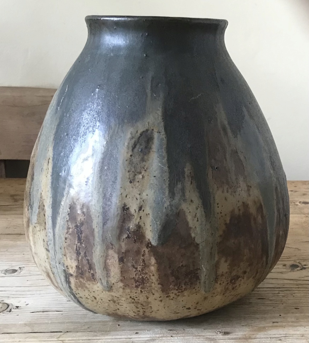 Help with identification of Continental studio pottery large vase 8.5in 05841710
