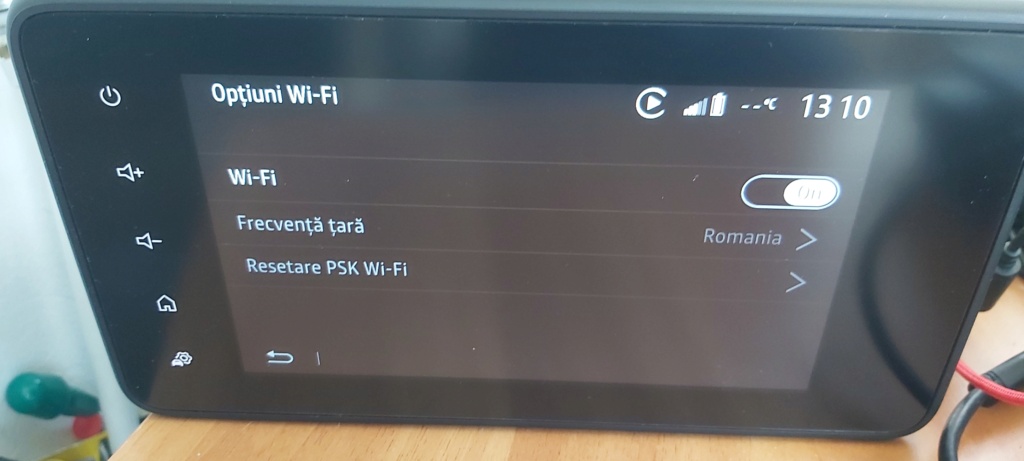 Vends MediaNav MN4 avec DAB, Android Auto / Apple CarPlay sans fil avec écran Logan / Sandero / Jogger 20220810