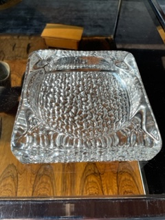 Stunning Glass Ashtray - Possibly IIttala - Signed Img_2610