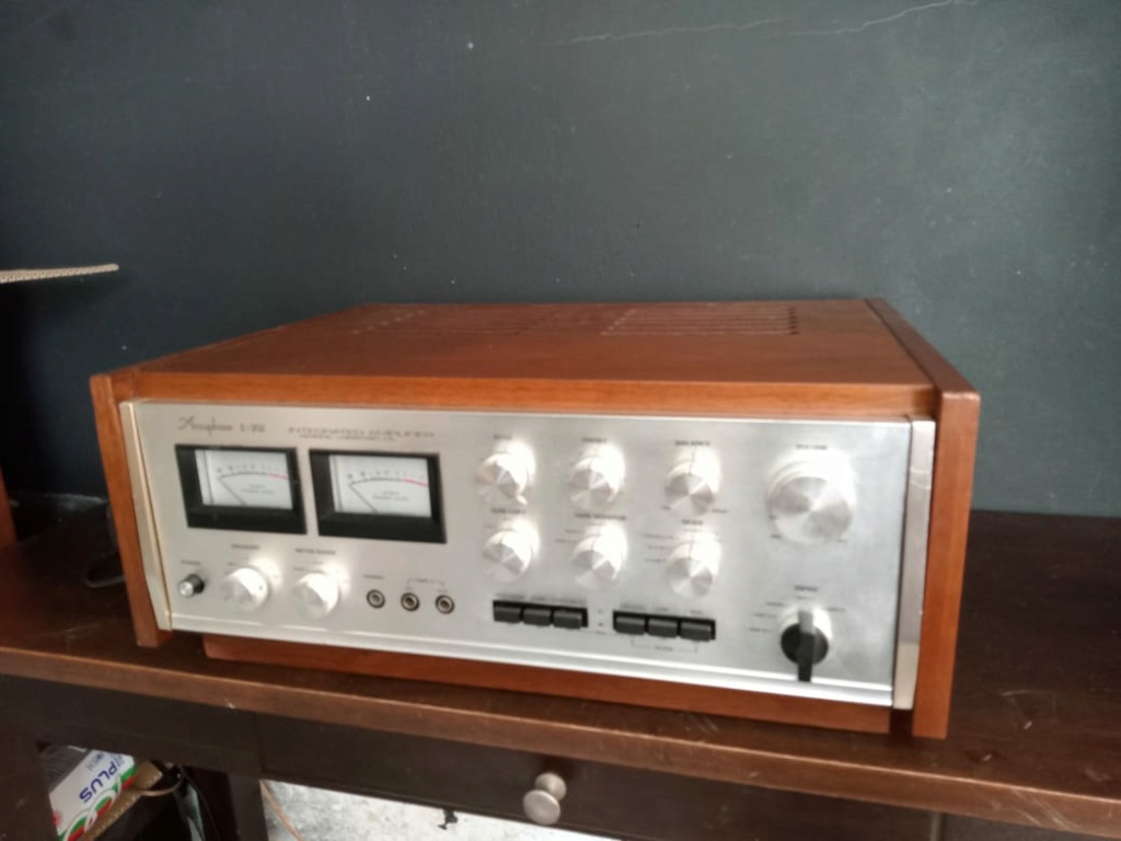 Accuphase E 202 Whats308