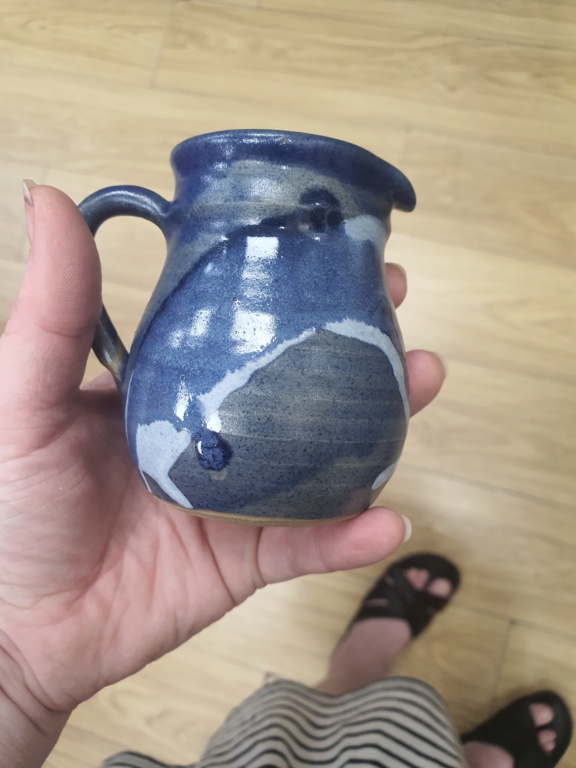 Mugs & small jug - ? Sc mark 20220829