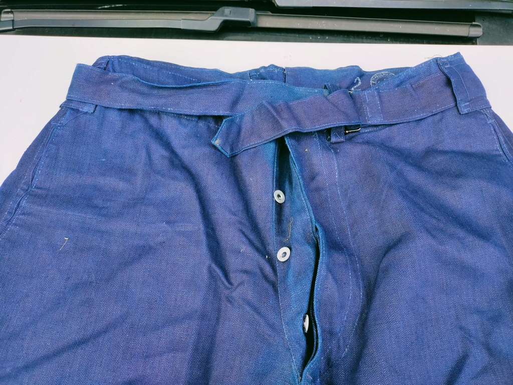 Estimation pantalon bourgeron bleu Img20234
