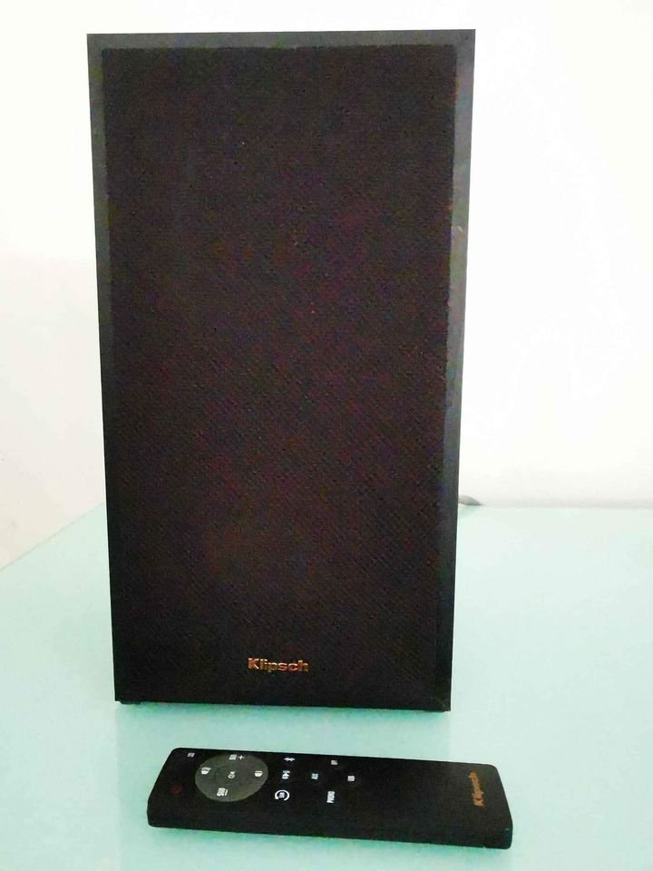 Klipsch R-51PM Powered Speakers  410