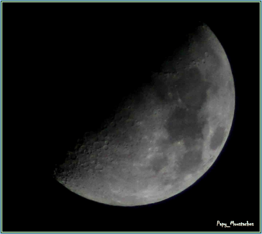 Madame la lune Lune_015
