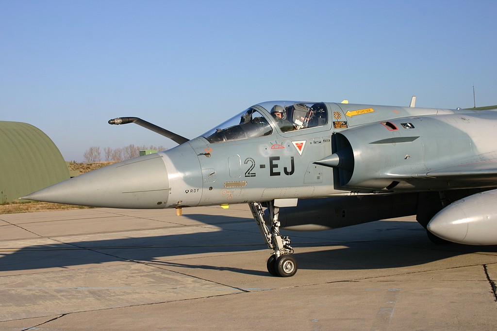 Mirage 2000-5F - Page 9 Img_6111