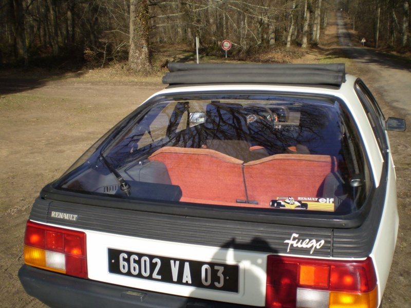 Renault FUEGO GTL découvrable juin 1981 P2180010