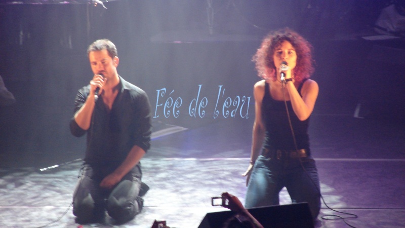 [17.12.07] 2ème concert au Casino de Paris - Page 2 Dsc00710