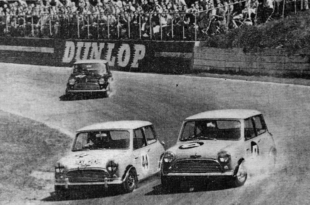 [Vintage culture] Le Racing des 60's - Page 6 Crysta11