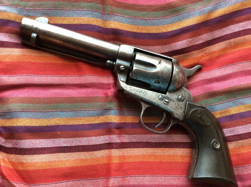 Colt PEACEMAKER de 1897 Calibre 45 Colt Ba323c10