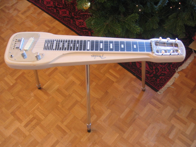 Je vends ma Lap Steel Fender de 1956 (photos et video). Img_5810