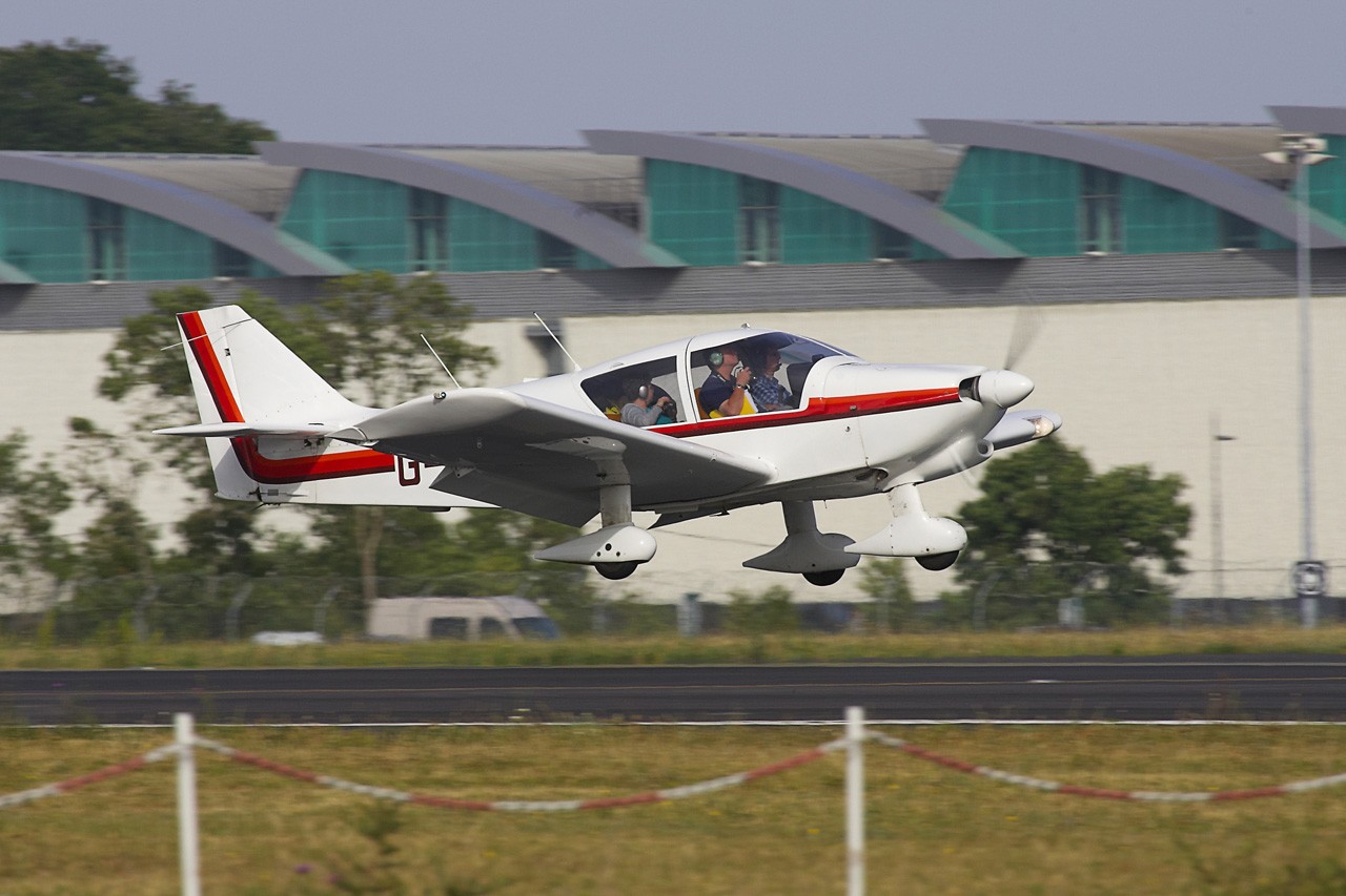 Spotting du 22/05/2011: Invasion de tagazous british Jp0r9013