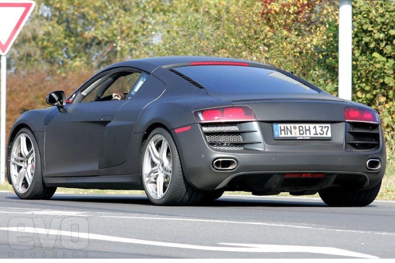 2008 - [Audi] R8 V10 - Page 3 Car_ph10