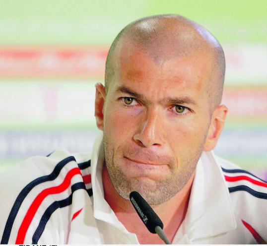 La Zinedine Zidane acadmie coache par wilmots(National) Interv11