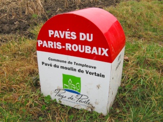 PARIS - ROUBAIX VTT - 15 mai 2011 - Dcouverte ... Borne_10