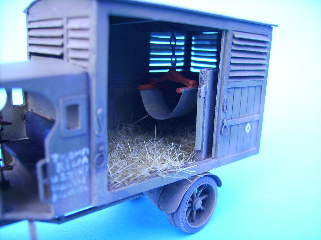 Commer horse ambulance, WW1 [Scratch, 1/72] Commer32