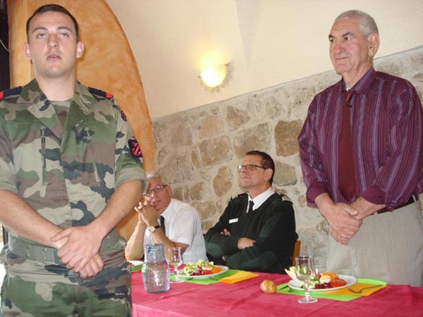 Journée nationale d'Hommage aux Harkis la Légion Etrangère garde d'honneur 30_for10