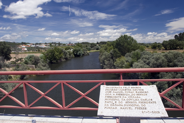 Pesinho e e ponte sobre o Rio Zêzere Img_6710