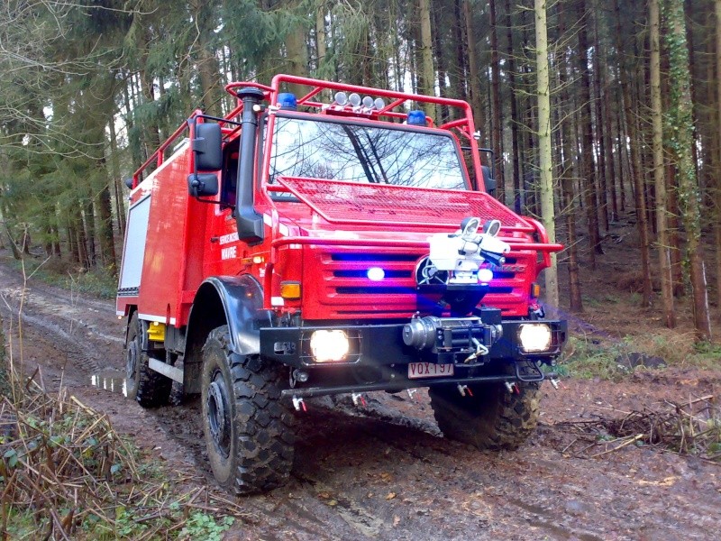 Nouveau camion Unimog pompiers de Wavre 03122010