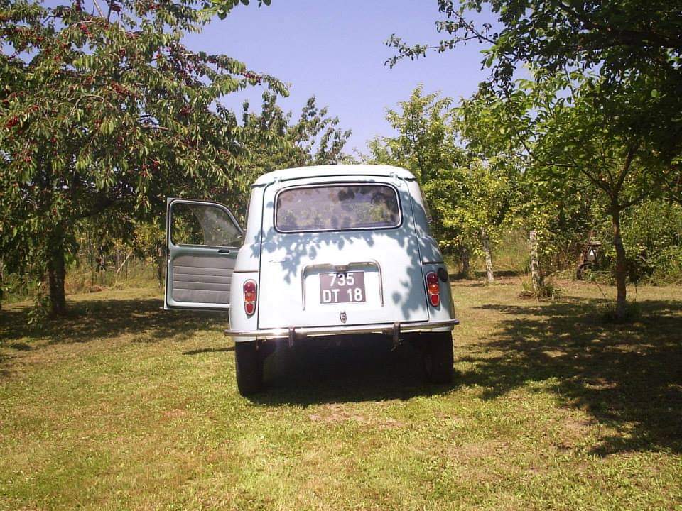 RENAULT 4 l 1961 Réf 80759 - Page 3 10177310