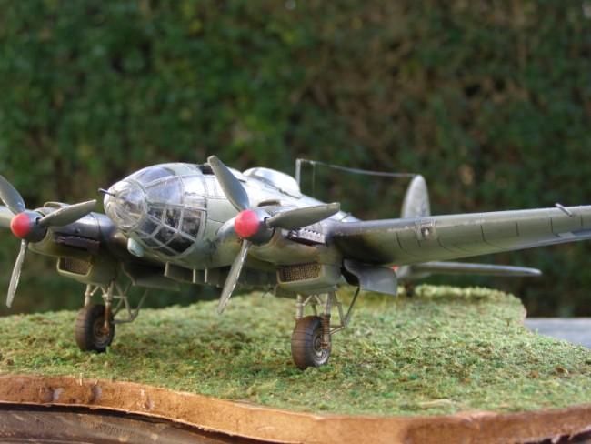 Heinkel he111 h4  Totenkopf  Hasegawa au 1/72 He111h19