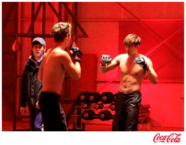[09.06.11] [BTS] Coca Cola Zero : Khun, Taec 2130