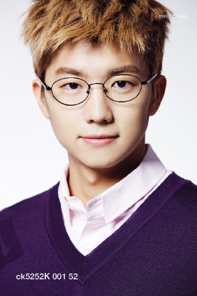[10.05.11] 2PM pour Look Optical 2516