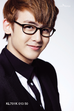 [10.05.11] 2PM pour Look Optical 650