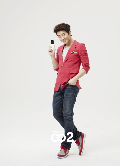 [26.04.11] [Official] LG U+ 828