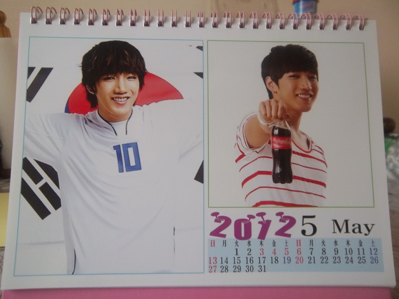 [11.04.11] 2PM - calendrier 2011/2012 Photo_28