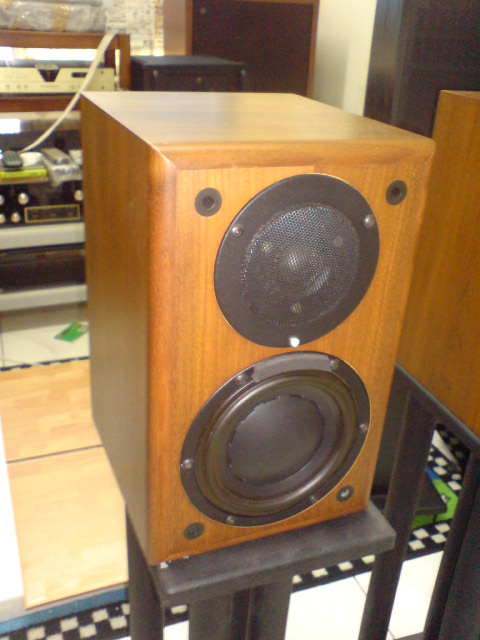 Harbeth LS5/12a speaker (Used) Dsc01415