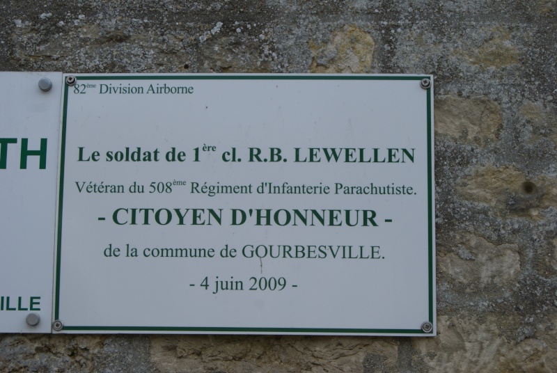 Monument ww2 - Gourbesville ( Normandie ) Dsc04111