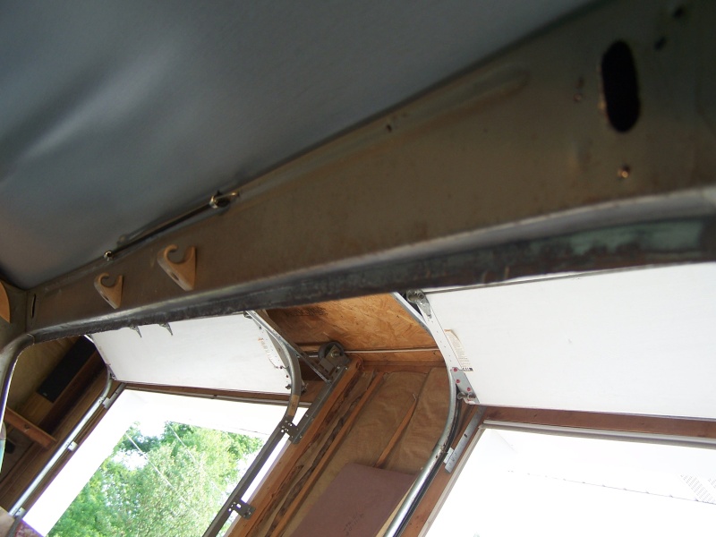 Replacing my 1967 - Replacing my 67 windshield 100_3915