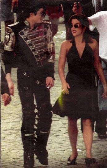 Michael Jackson e Lisa Marie Presley - Pagina 3 06110