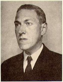 HP Lovecraft, créateur du nécronomicon... H_p_lo10