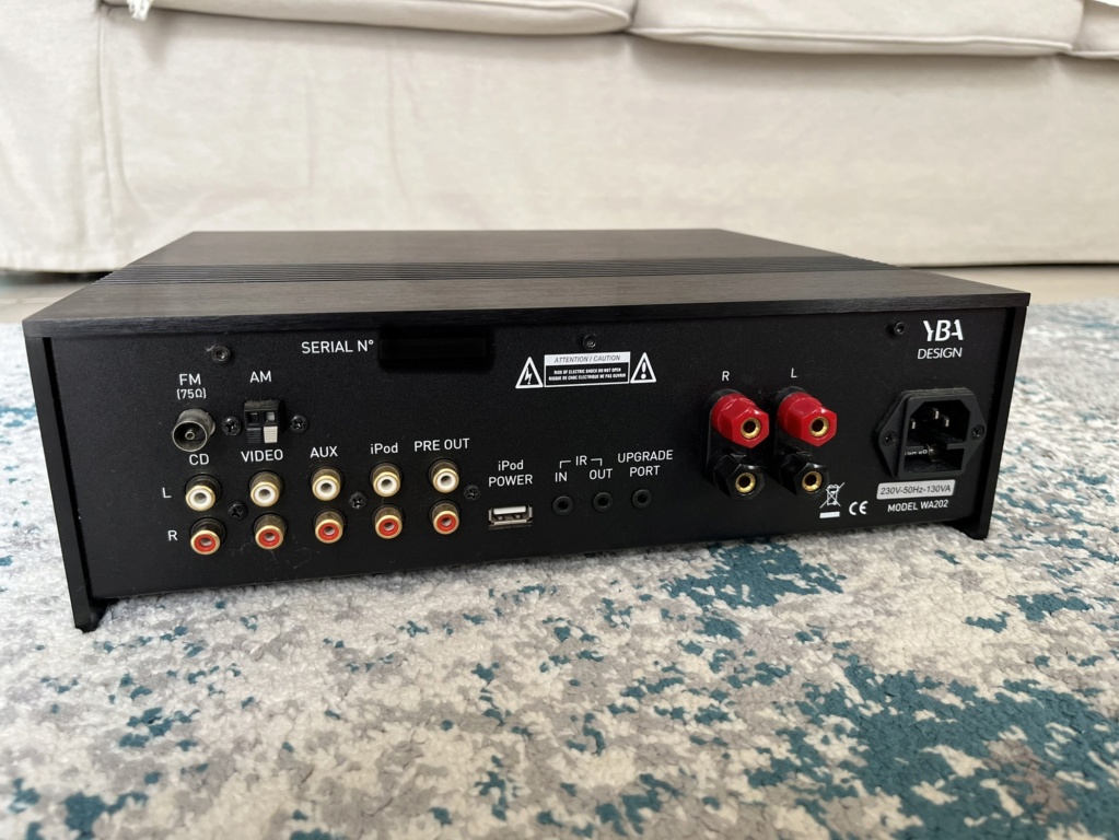 YBA Design WA202 integrated amplifier (used)  44773c10