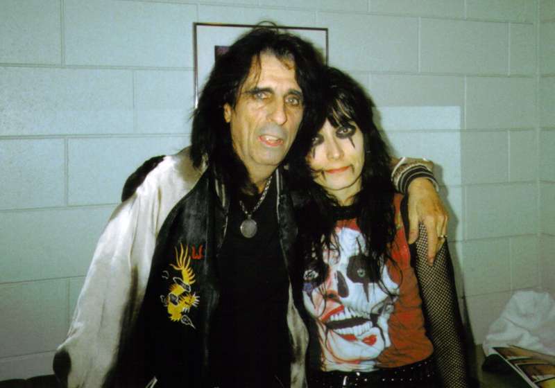 Photos of me and Alice Cooper 03910