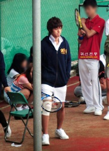 Hyun Joong filming for Mischievous Kiss @ Tennis Court Tennis12