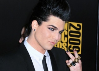 Adam Lambert News : 22/4/2011 Adam-l30