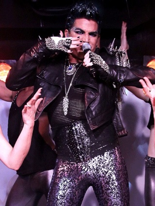 Adam Lambert News : 27/2/2011 Screen15