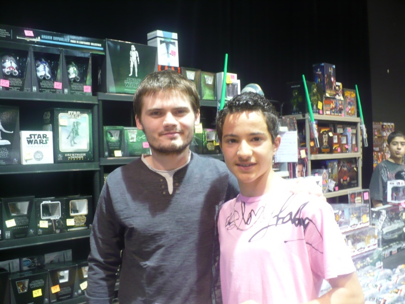 Moi et Jake Lloyd (anakin skywalker episode I) à Générations Star Wars 2011 (Cusset) P1120211