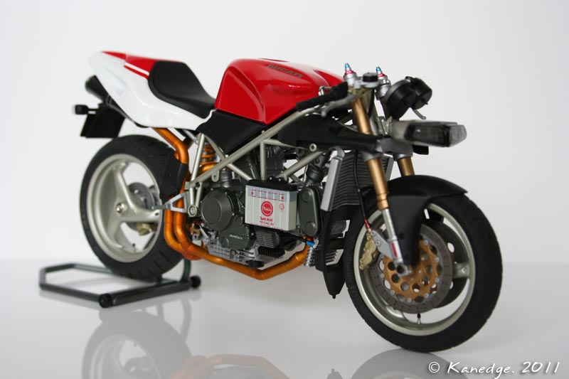 Ducati 916 'Tricolore' Img_6310