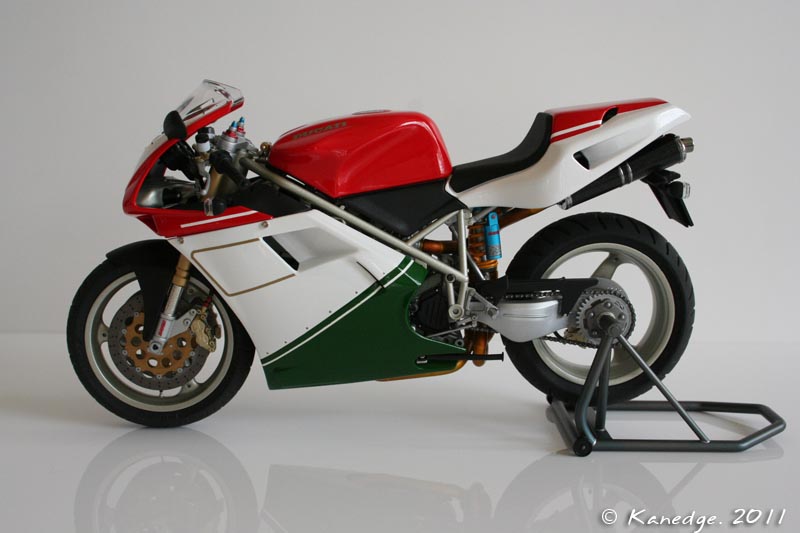 Ducati 916 'Tricolore' Img_6312