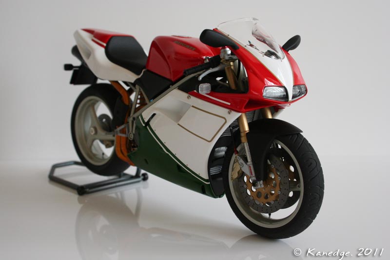 Ducati 916 'Tricolore' Img_6317