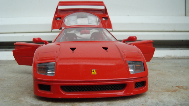 [1/18 de série] Ferrari F40 -Burago- 08410