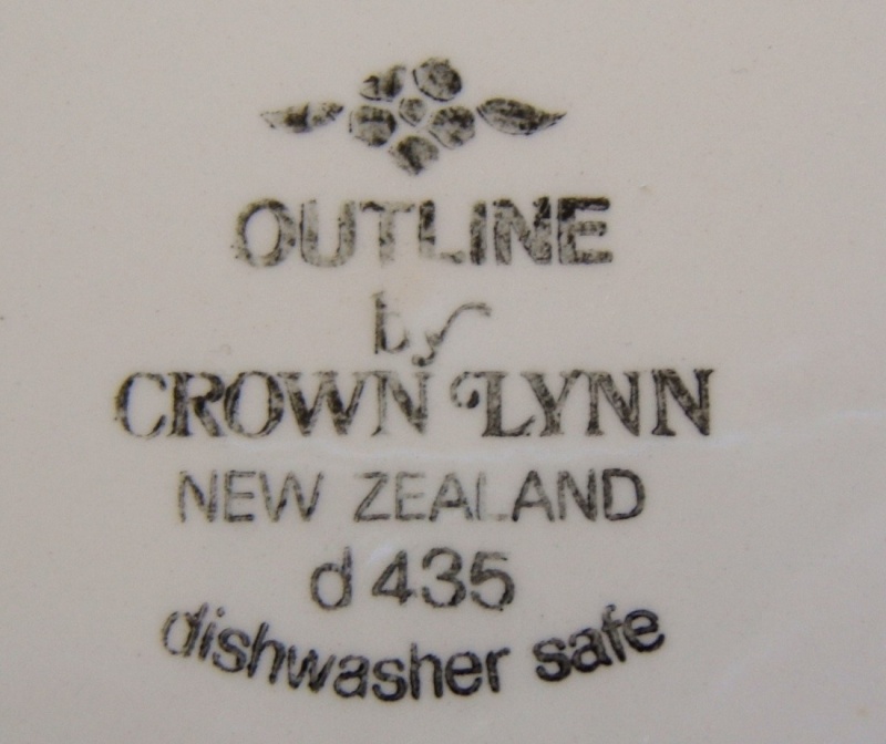 Outline with 2 different pattern numbers d722 and d435 Outlin14