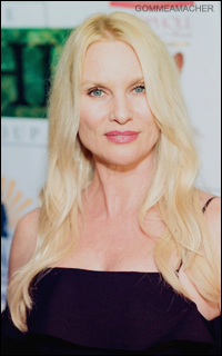 (F) Nicollette Sheridan 0816