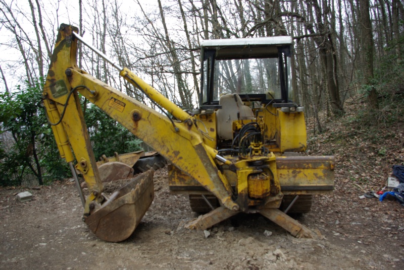 Photos de mon tractopelle à chenilles métalliques John Deere 450A